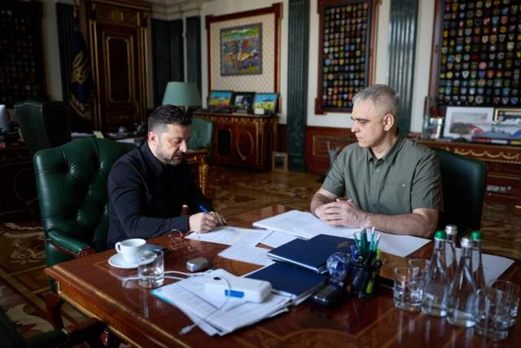 Зеленський 4 серпня затвердив серпневий план операцій СБУ і продовження кадрового очищення