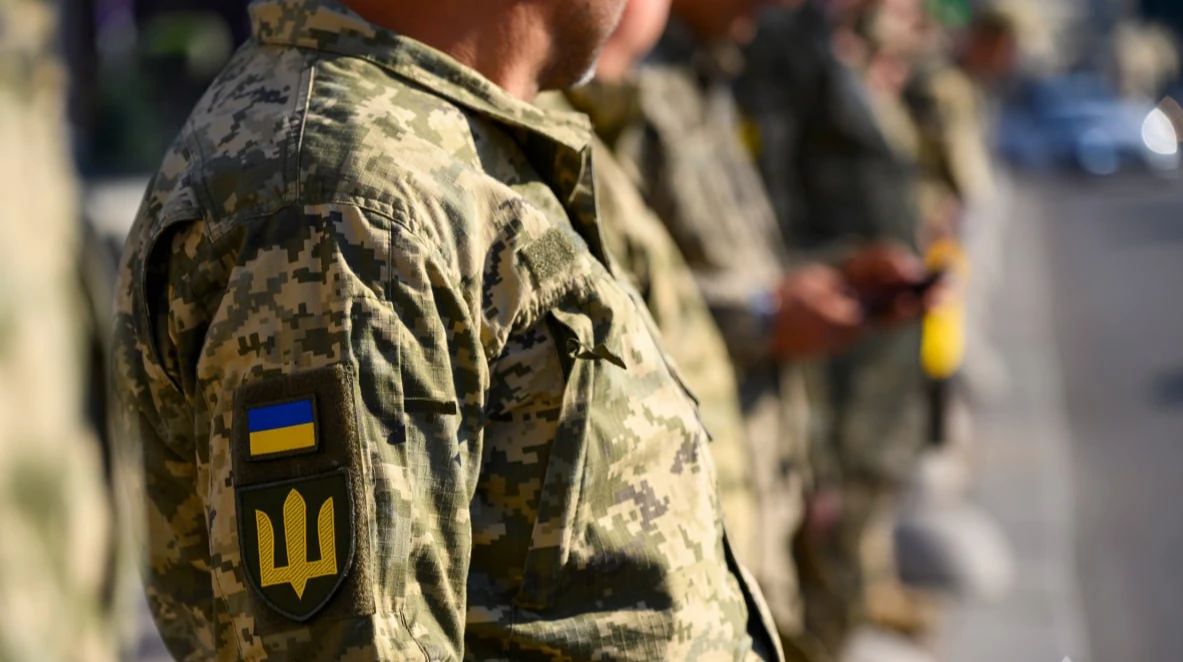 Зеленський підписав закон із 15 і 90 днями відпустки для контрактників з-поміж умовно звільнених