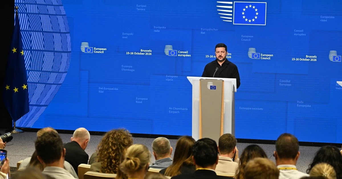 Володимир Зеленський під час пресбрифінгу в залі Євроради, фото Dursun Aydemir/Anadolu via Getty Images