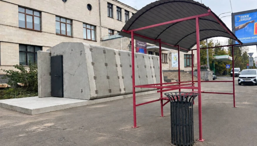 Мобільне укриття на Берестейському: чому це стосується кожного пасажира
